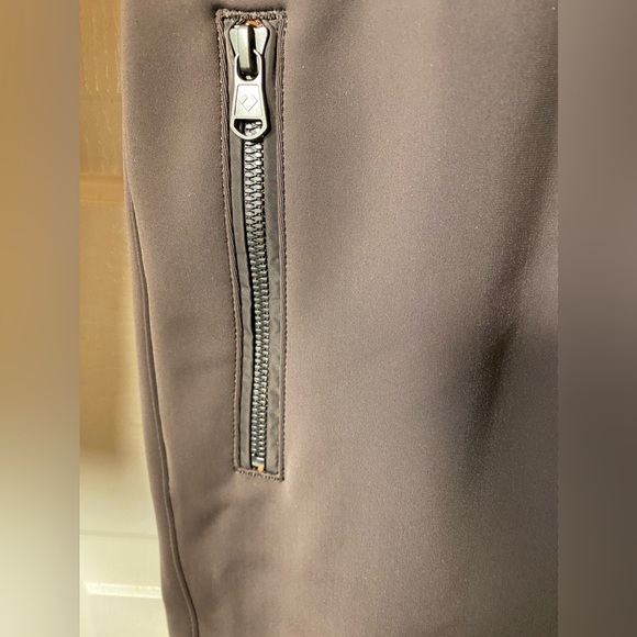 NWT never worn Obermeyer Katze women’s size 8 SHORT SKI SUIT - Picture 10 of 16